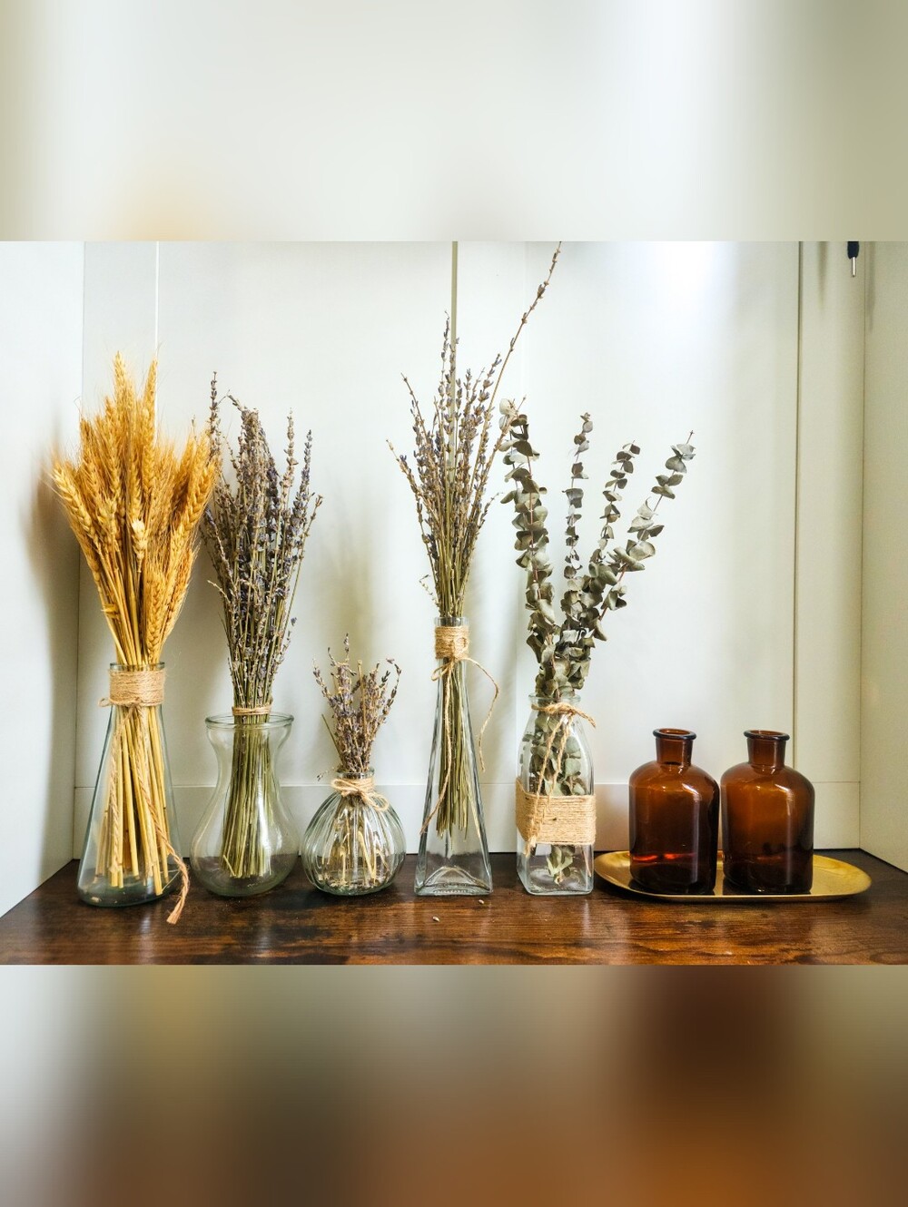 Farmhouse Decor Bundle – Glass Vases, Dried Lavender, Wheat & Eucalyptus